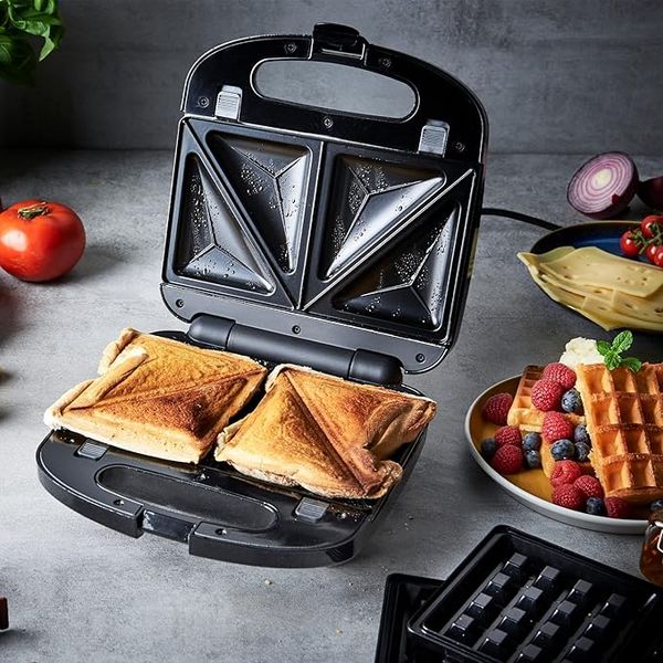 Russell Hobbs 3 IN 1 Deep Fill Sandwich, Panini & Waffle Maker